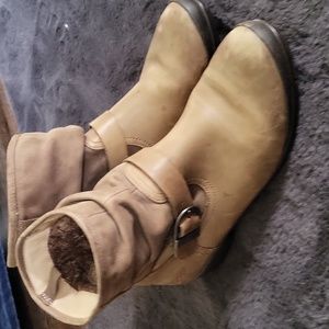 Bogs waterproof leather boots